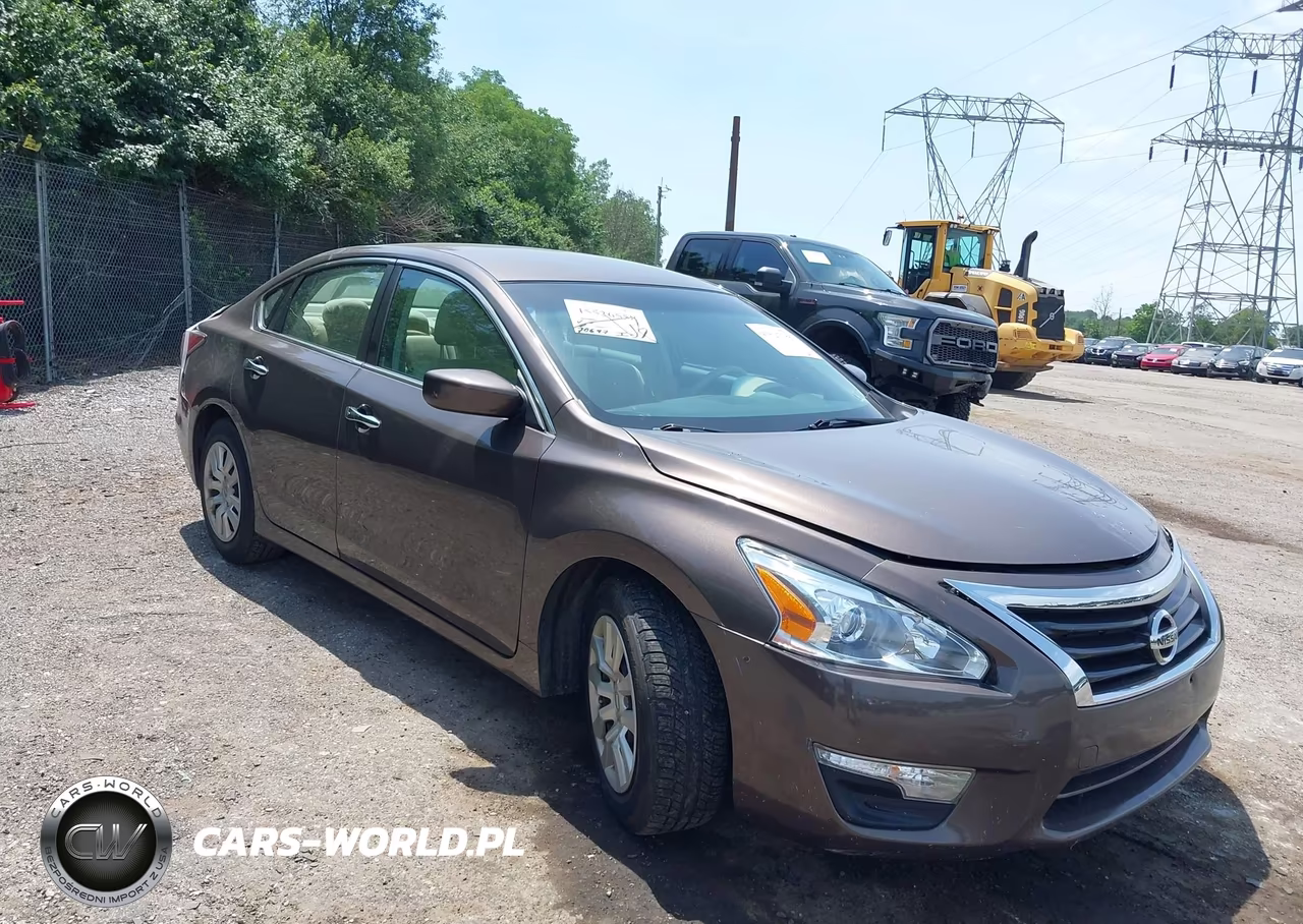 2014 Nissan Altima 2.5 S – zdjęcie 1 z 12