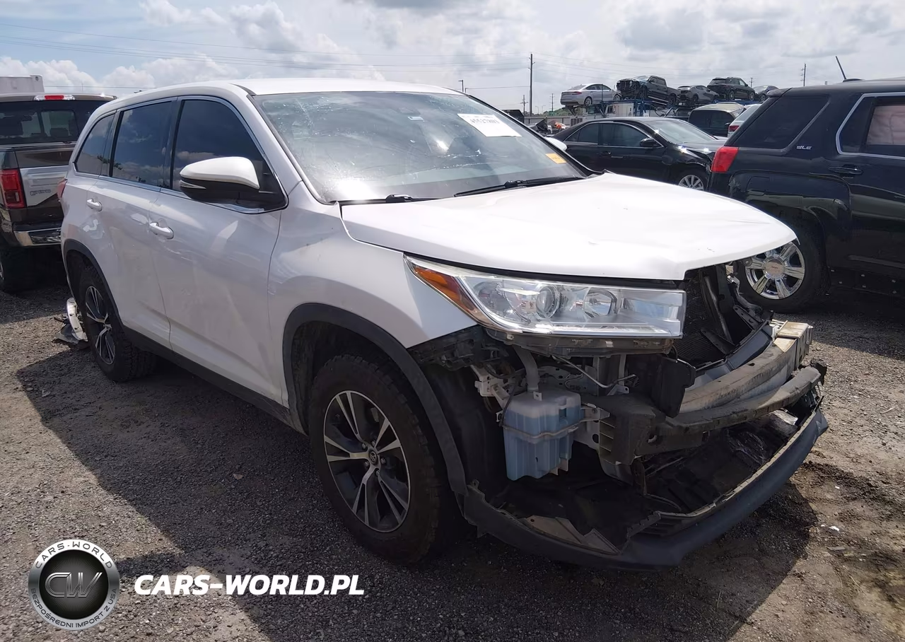 2019 Toyota Highlander Le