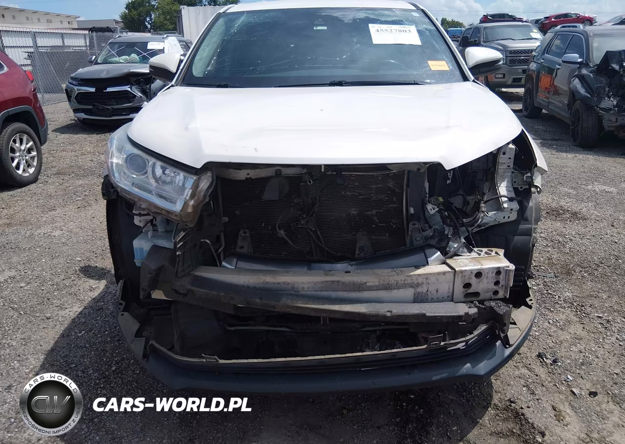 2019 Toyota Highlander Le VIN:5TDZARFH2KS047195 - 12