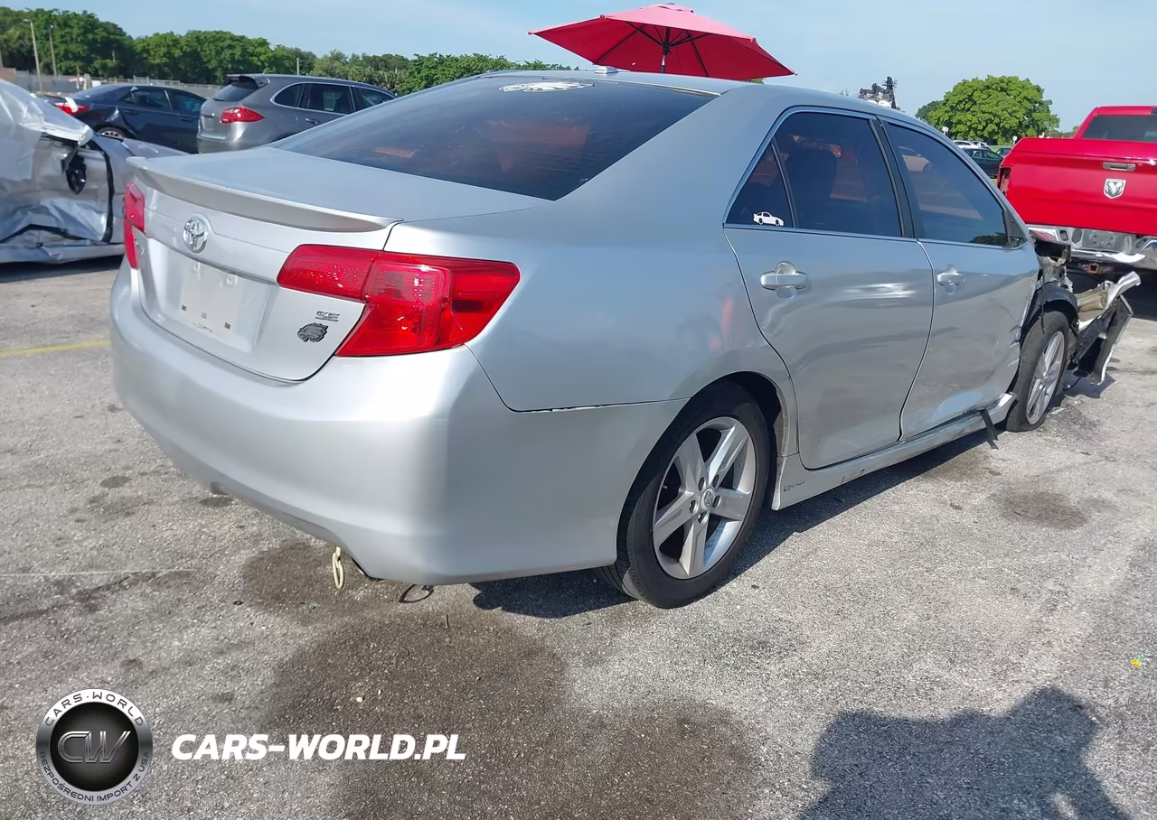 2012 Toyota Camry Se VIN:4T1BF1FK5CU050956 - 4
