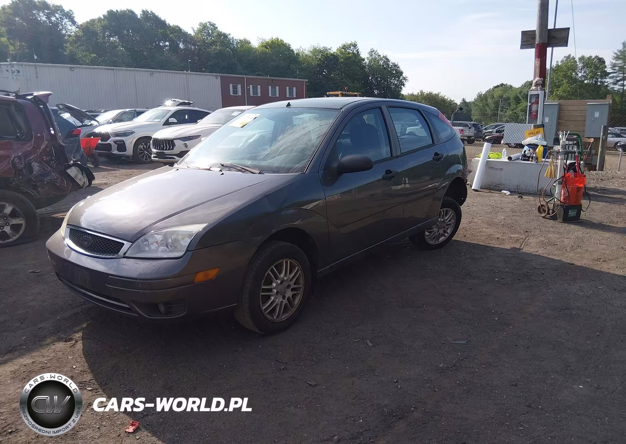 2007 Ford Focus S-Se-Ses VIN:1FAFP37N27W199767 - 2