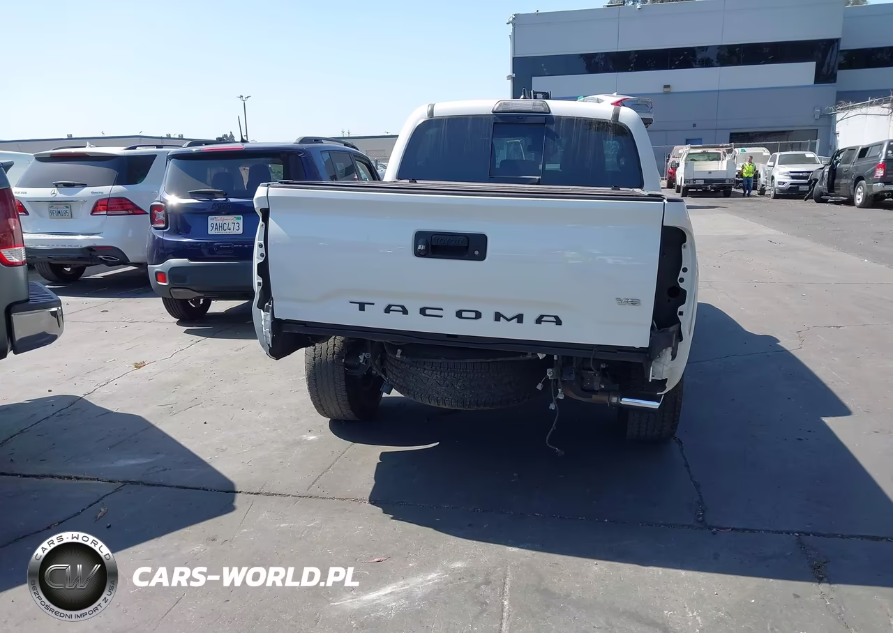 2017 Toyota Tacoma Trd Sport VIN:3TMAZ5CN0HM036682 - 17