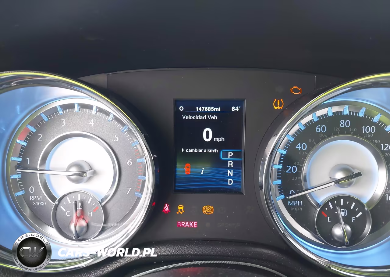 2012 Chrysler 300C VIN:2C3CCAETXCH160937 - 7
