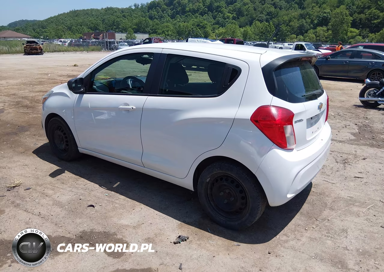 2016 Chevrolet Spark Ls Cvt VIN:KL8CB6SA1GC562944 - 3
