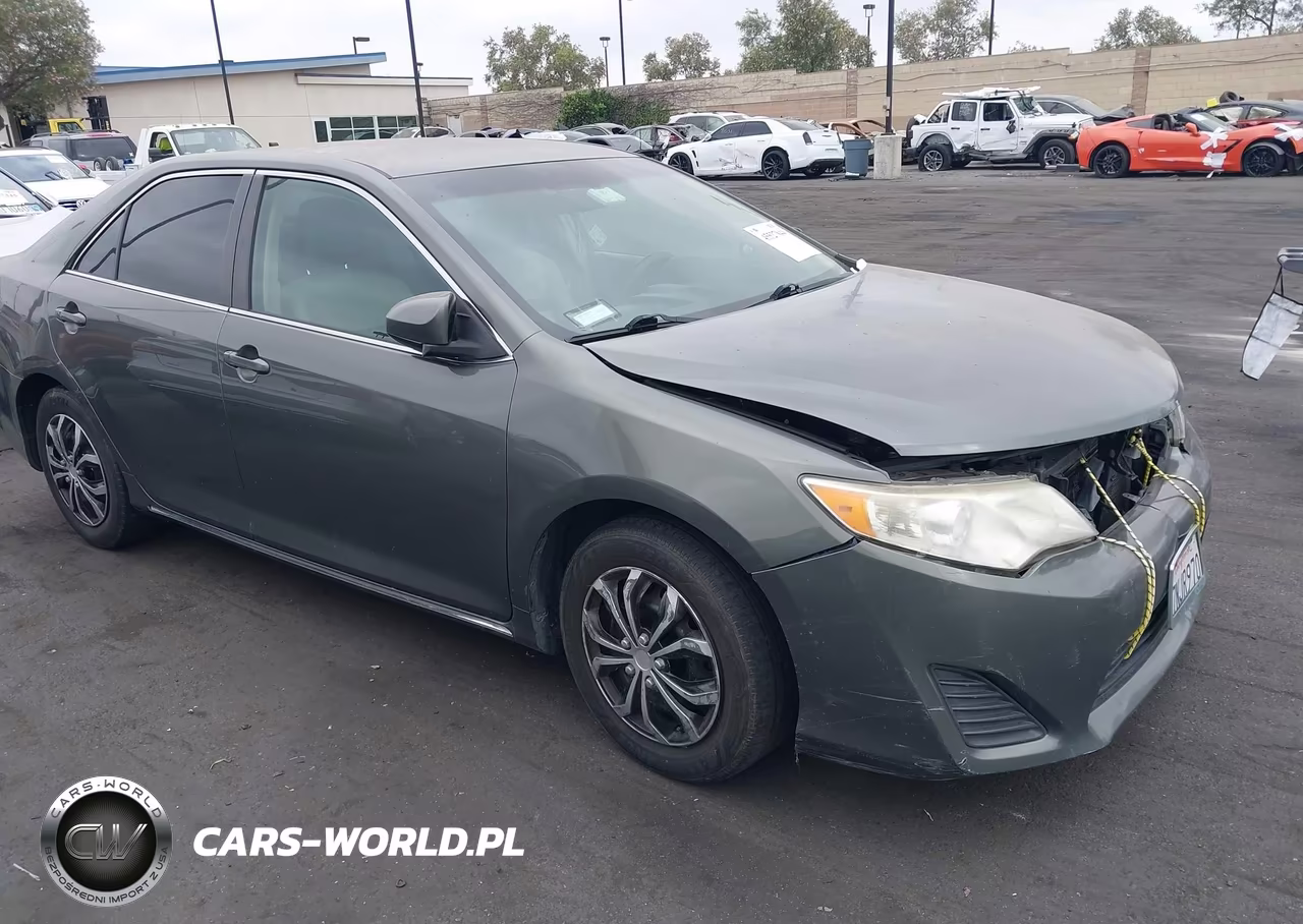 2013 Toyota Camry Le