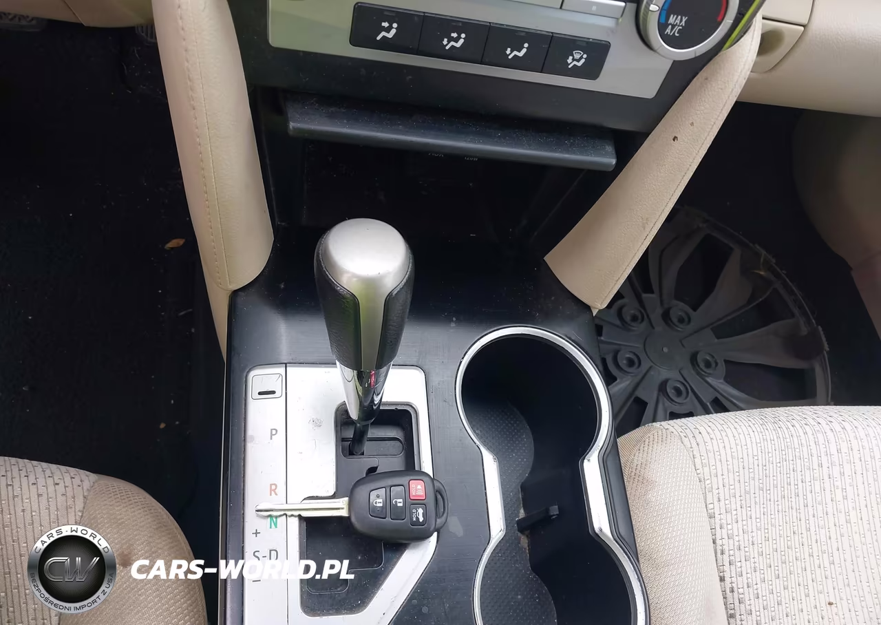 2013 Toyota Camry Le VIN:4T4BF1FK0DR310932 - 11