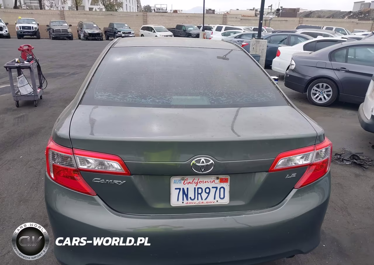 2013 Toyota Camry Le VIN:4T4BF1FK0DR310932 - 16