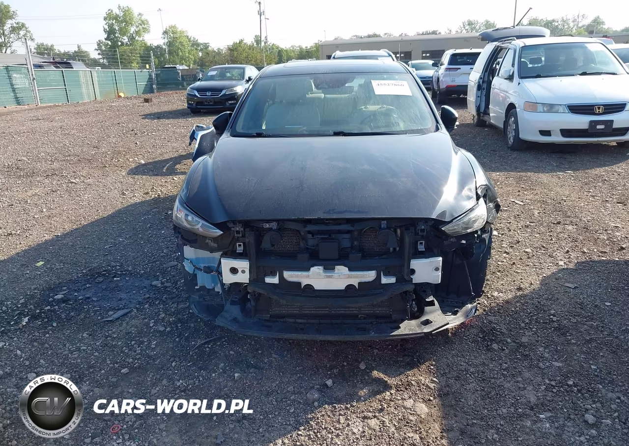 2018 Mazda Mazda6 Signature VIN:JM1GL1XY0J1331745 - 13