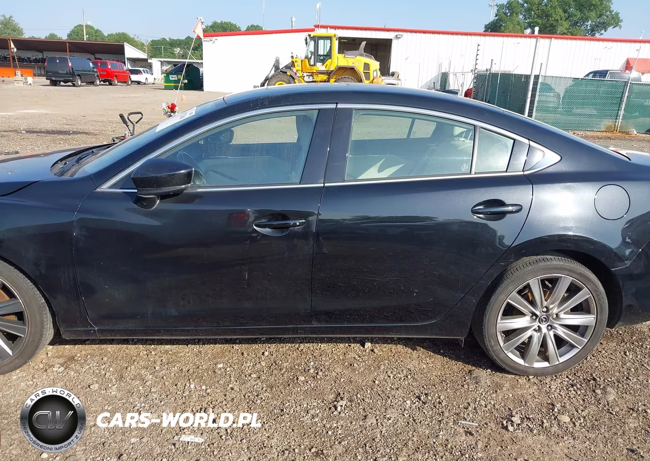 2018 Mazda Mazda6 Signature VIN:JM1GL1XY0J1331745 - 15