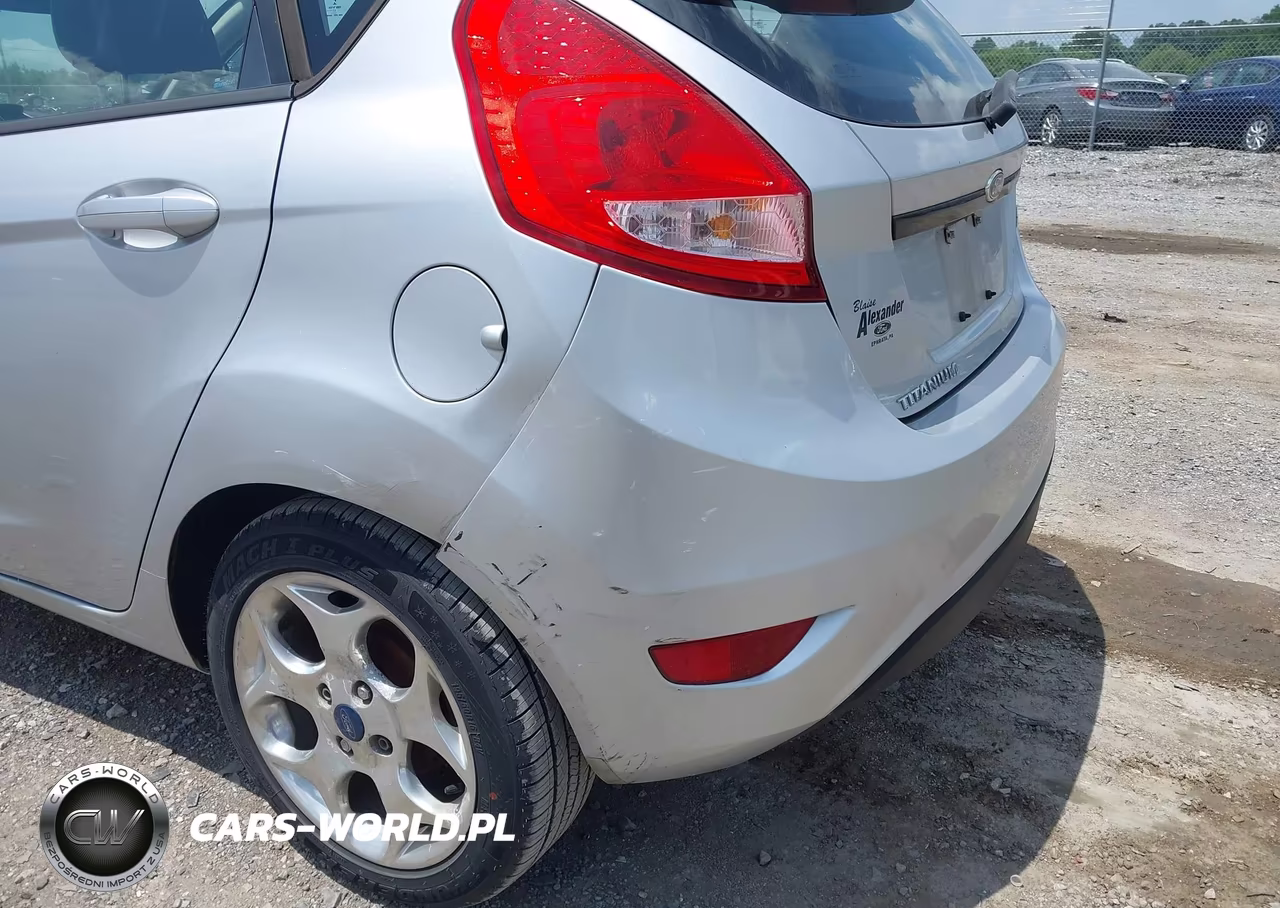 2013 Ford Fiesta Titanium VIN:3FADP4FJ9DM213459 - 6