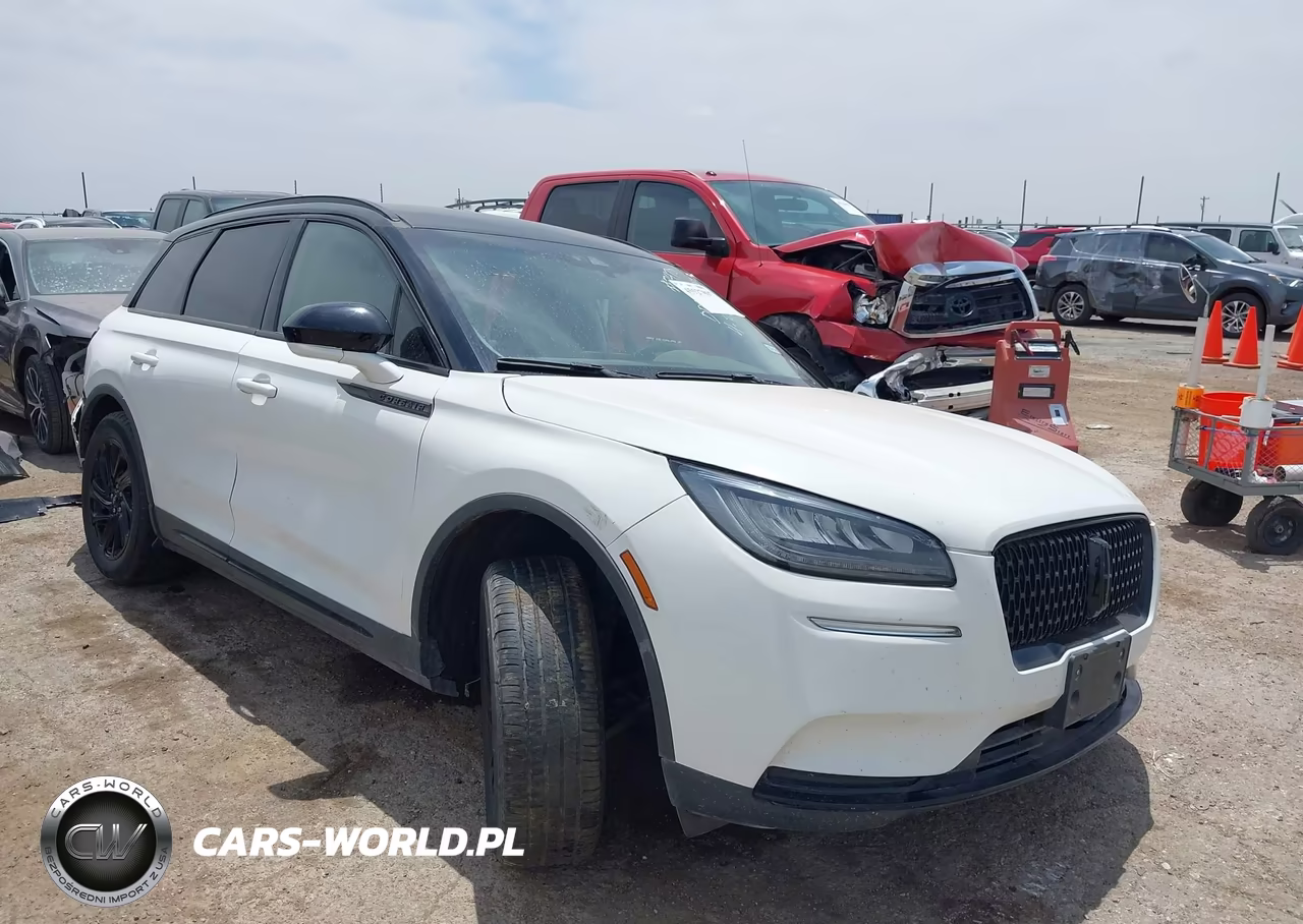 2022 Lincoln Corsair Standard – zdjęcie 1 z 16