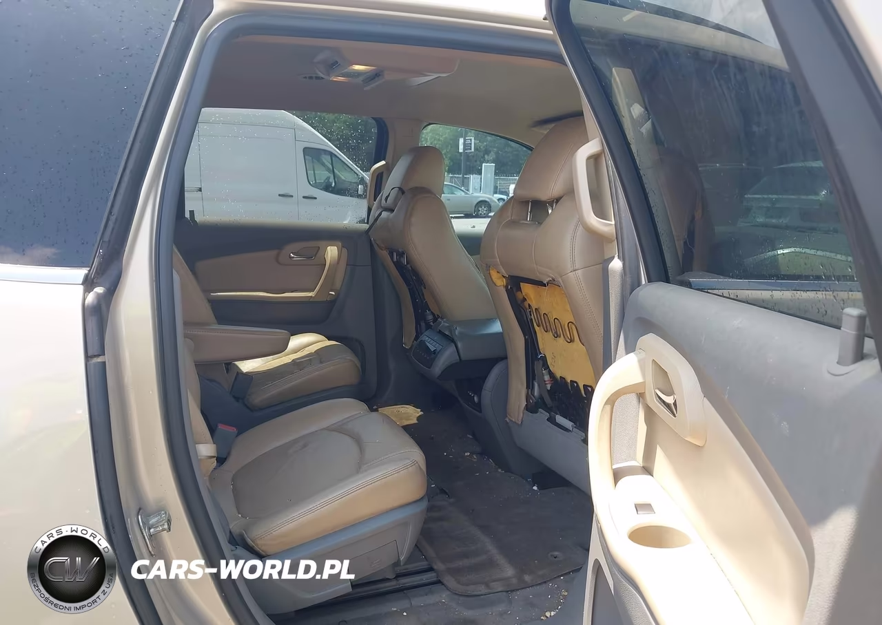 2010 Chevrolet Traverse Lt VIN:1GNLRGED2AJ246025 - 8