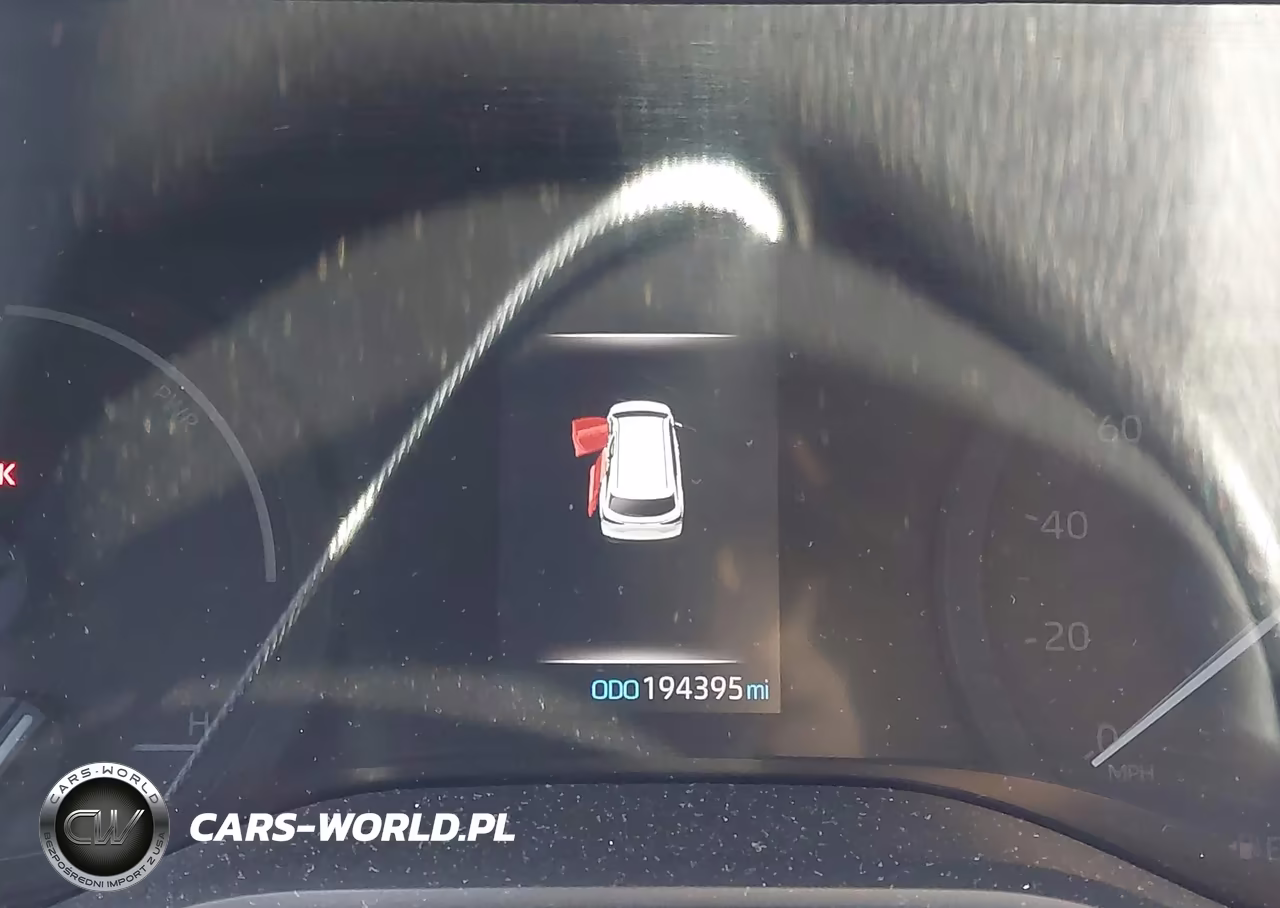 2021 Toyota Sienna Le VIN:5TDKRKEC3MS046356 - 8