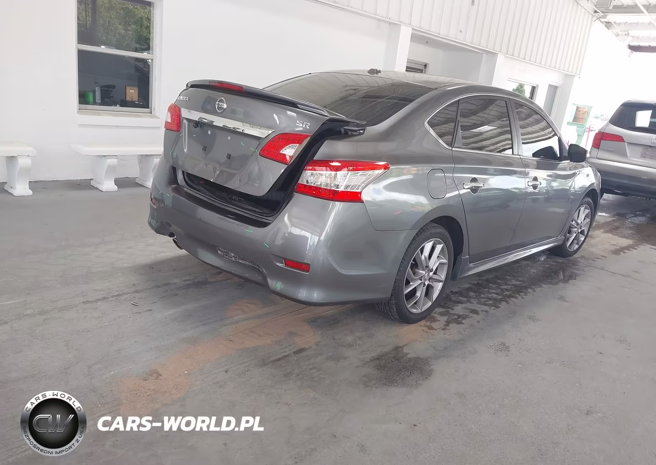 2015 Nissan Sentra Sr VIN:3N1AB7AP7FY225469 - 4