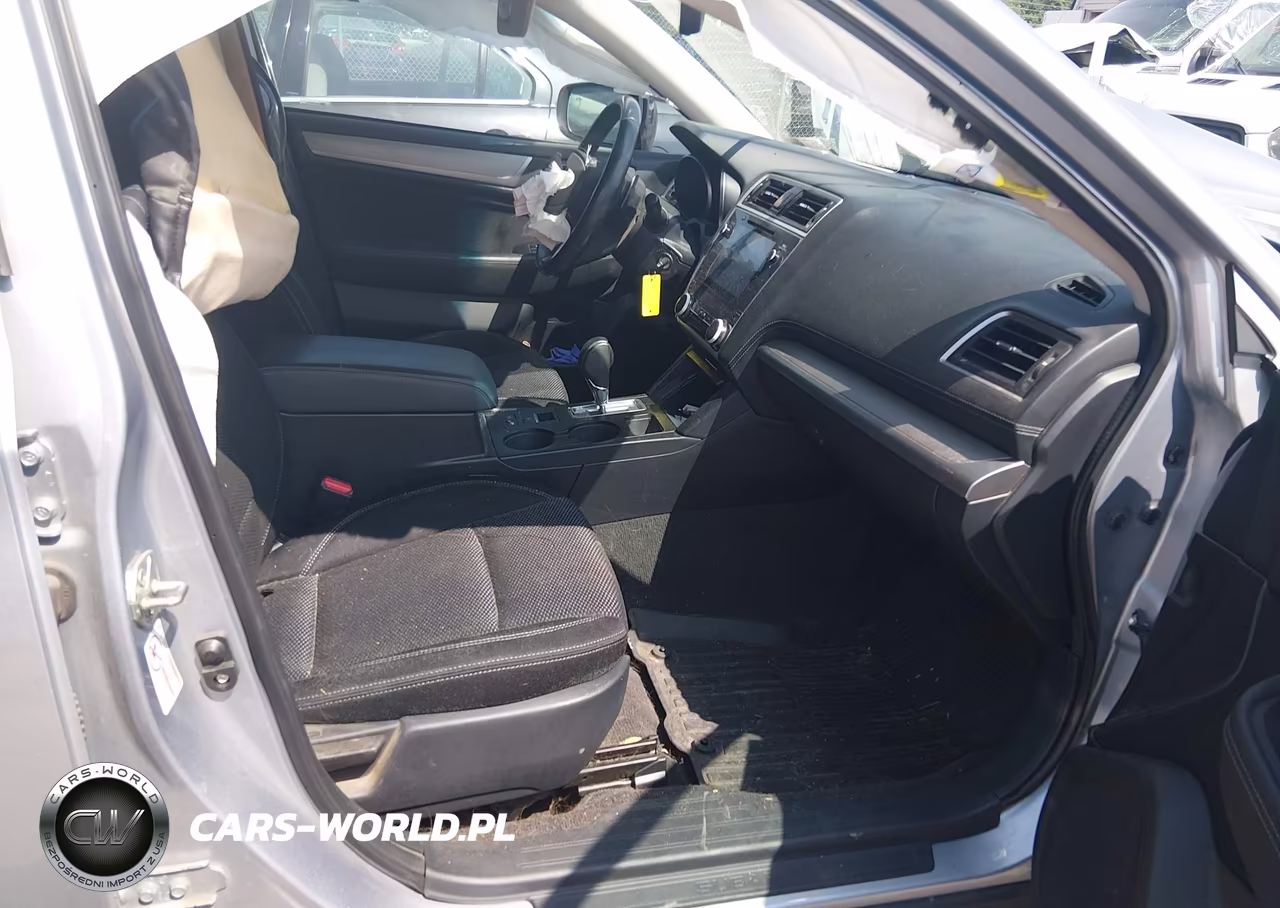 2019 Subaru Outback 2.5I Premium VIN:4S4BSAHC0K3228813 - 5