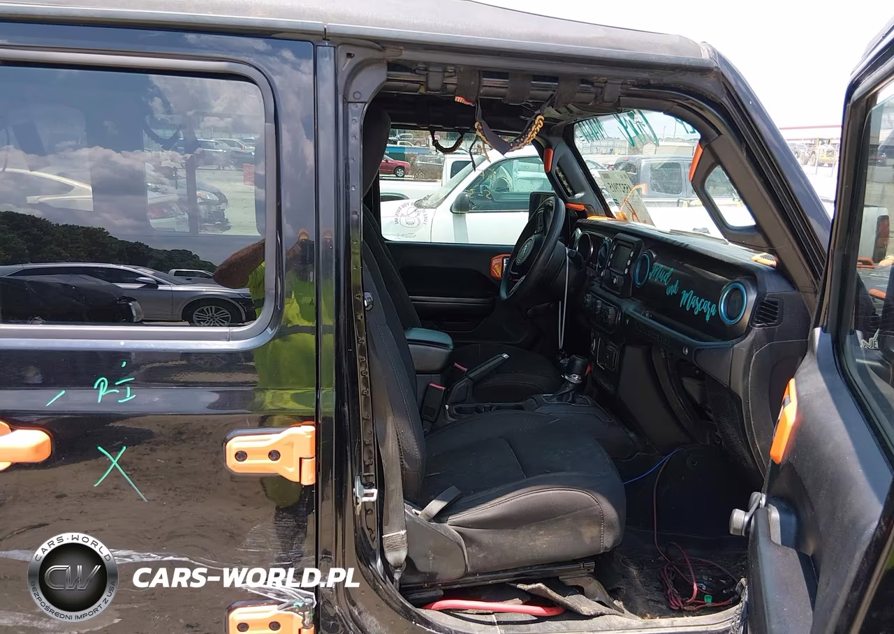 2019 Jeep Wrangler Unlimited Sport 4X4 VIN:1C4HJXDNXKW681220 - 5