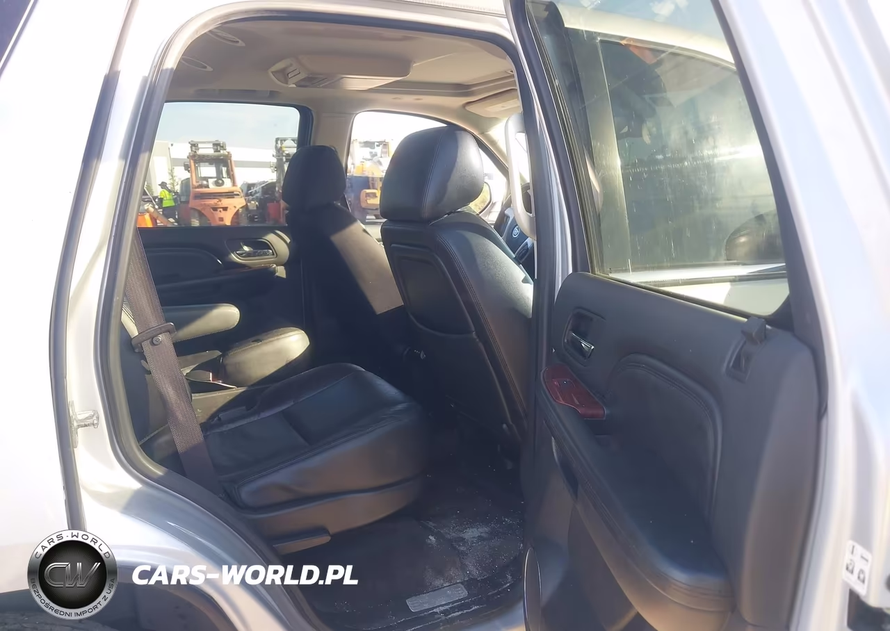 2012 Cadillac Escalade Premium VIN:1GYS3CEFXCR250595 - 8