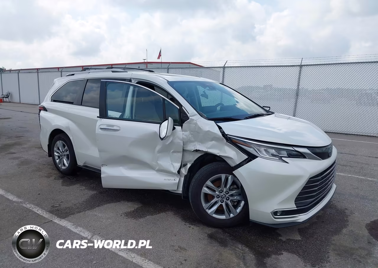 2021 Toyota Sienna Limited