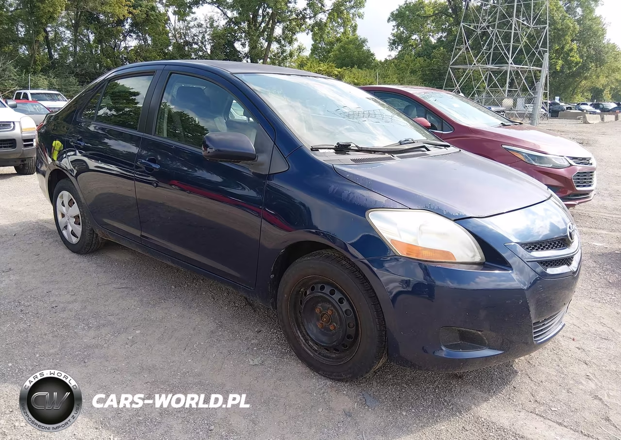 2008 Toyota Yaris – zdjęcie 1 z 11