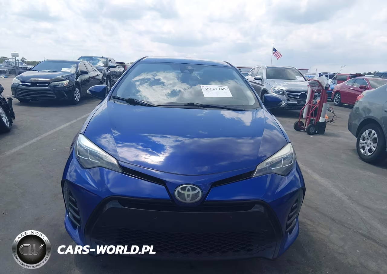 2017 Toyota Corolla Se VIN:2T1BURHE6HC818979 - 12