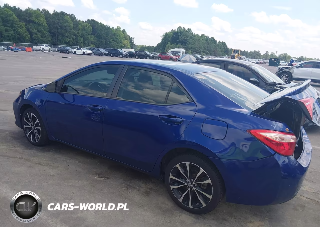2017 Toyota Corolla Se VIN:2T1BURHE6HC818979 - 3