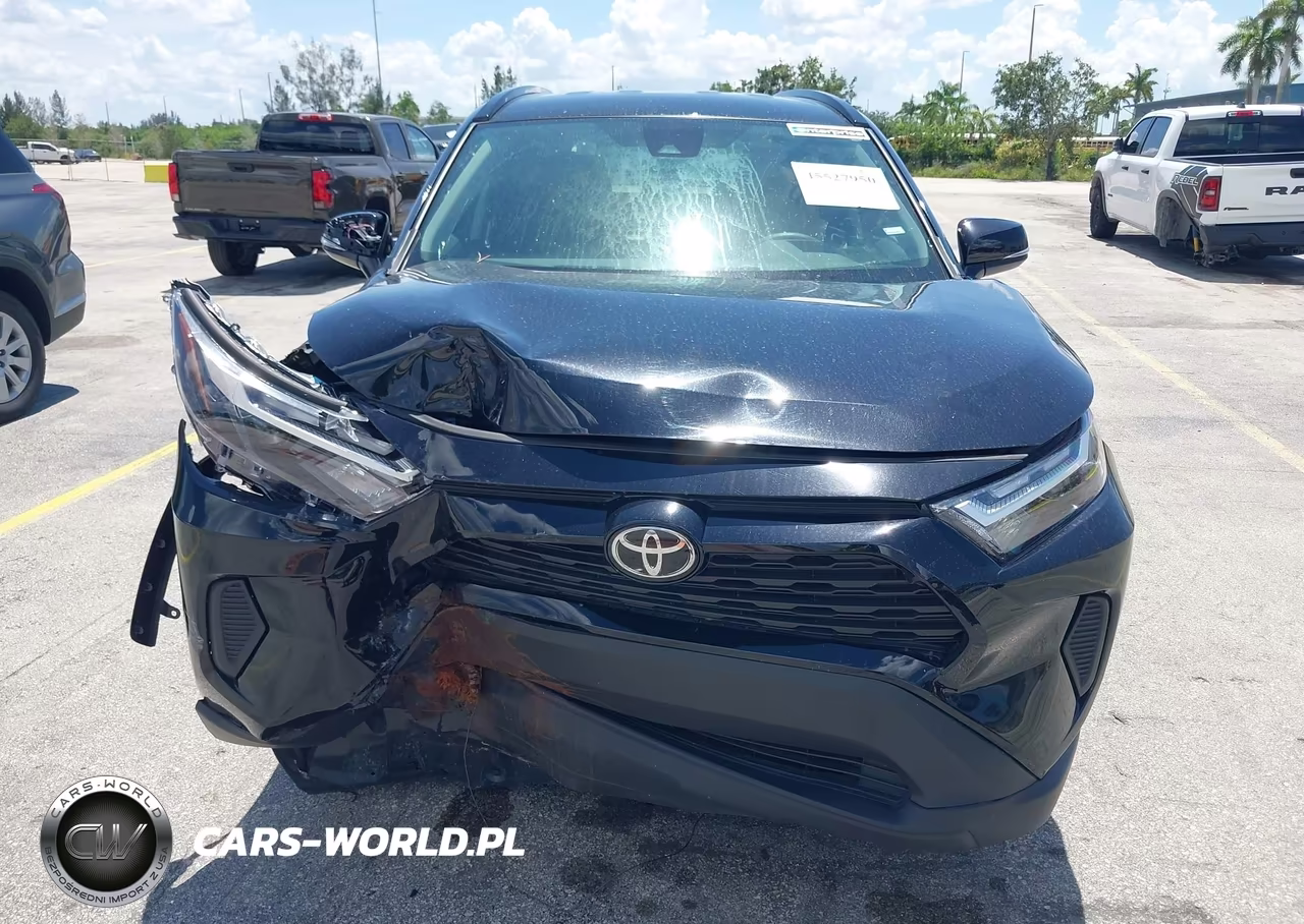 2025 Toyota Rav4 Hybrid Xle VIN:4T3RWRFV5SU182693 - 11