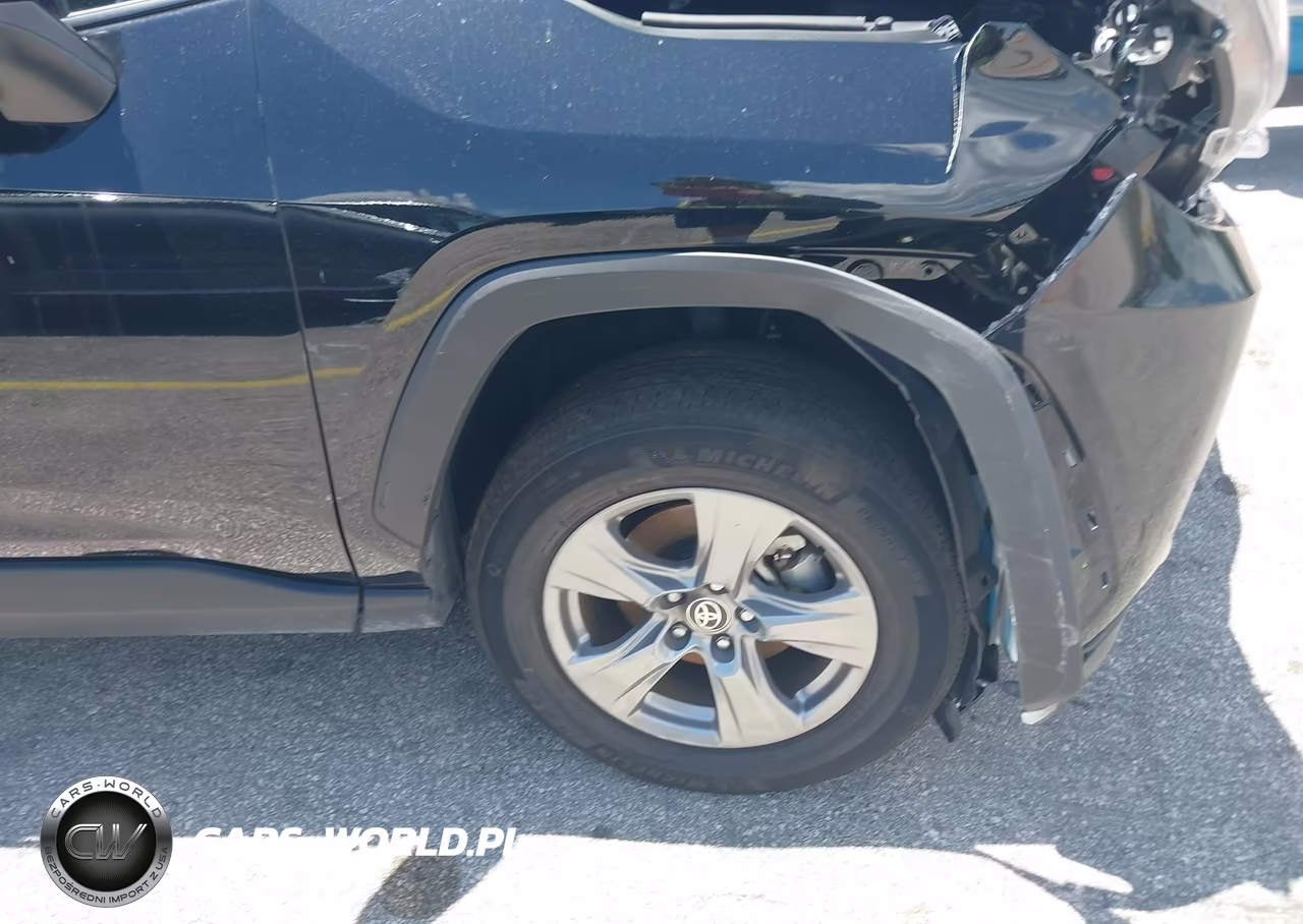 2025 Toyota Rav4 Hybrid Xle VIN:4T3RWRFV5SU182693 - 19