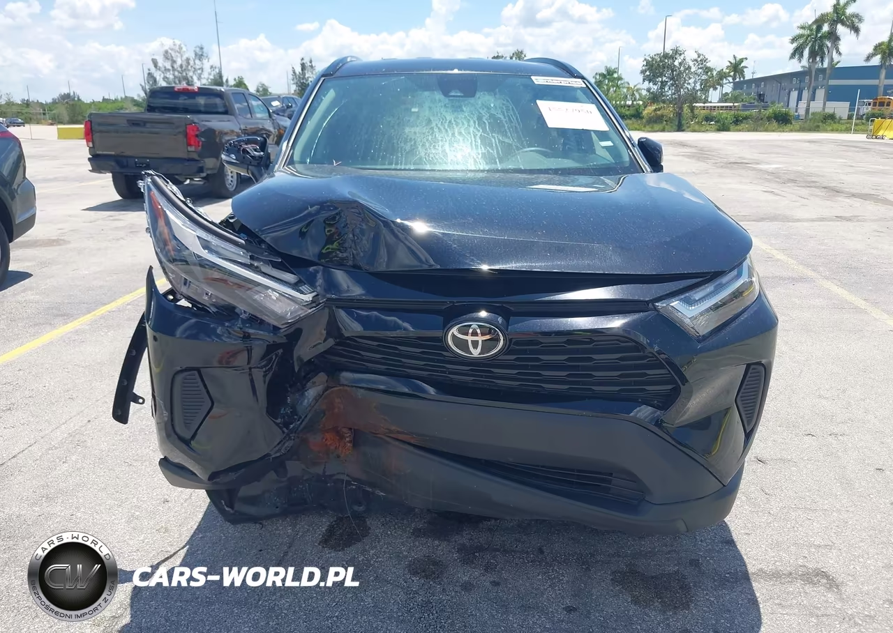2025 Toyota Rav4 Hybrid Xle VIN:4T3RWRFV5SU182693 - 6
