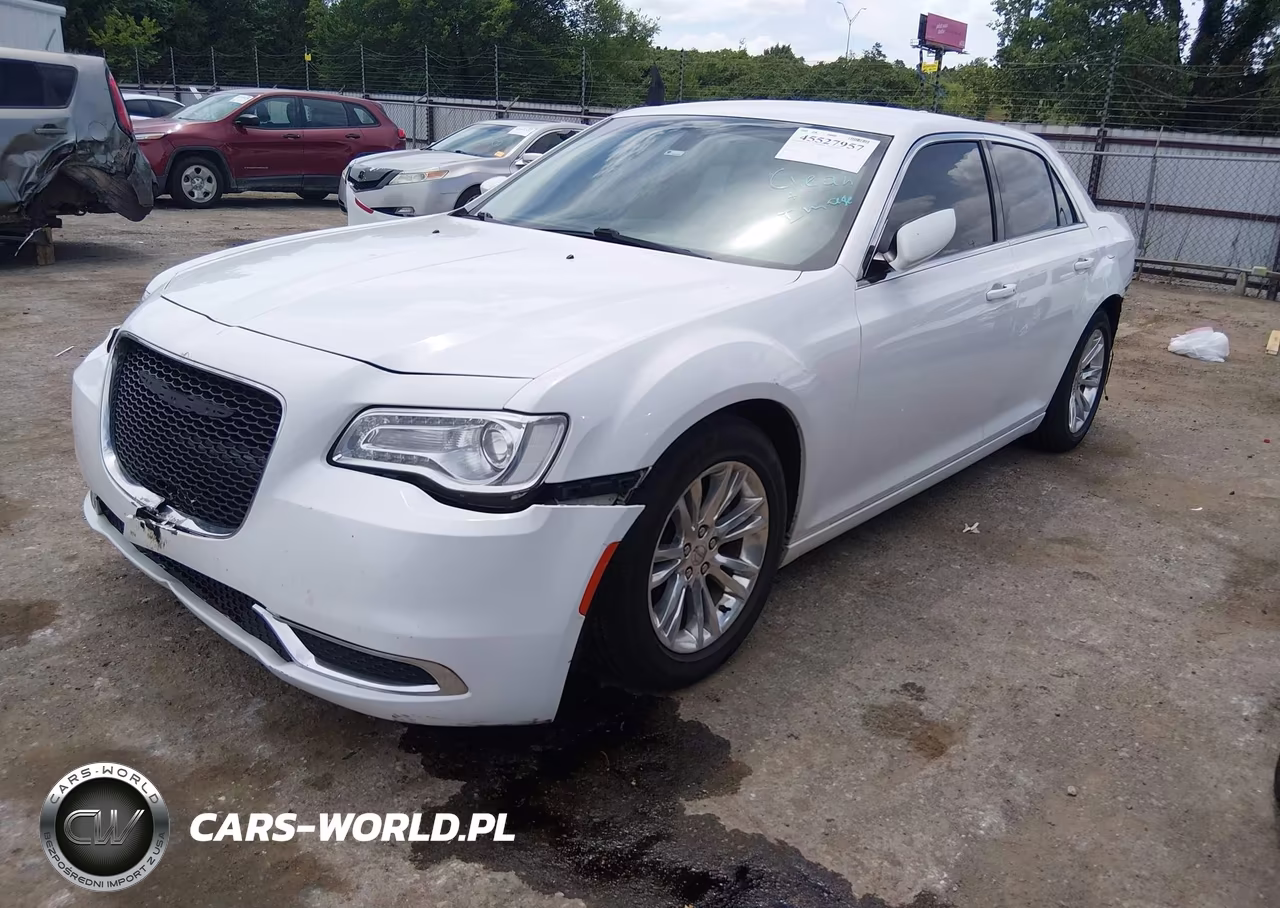 2017 Chrysler 300 Limited VIN:2C3CCAAG5HH521703 - 2
