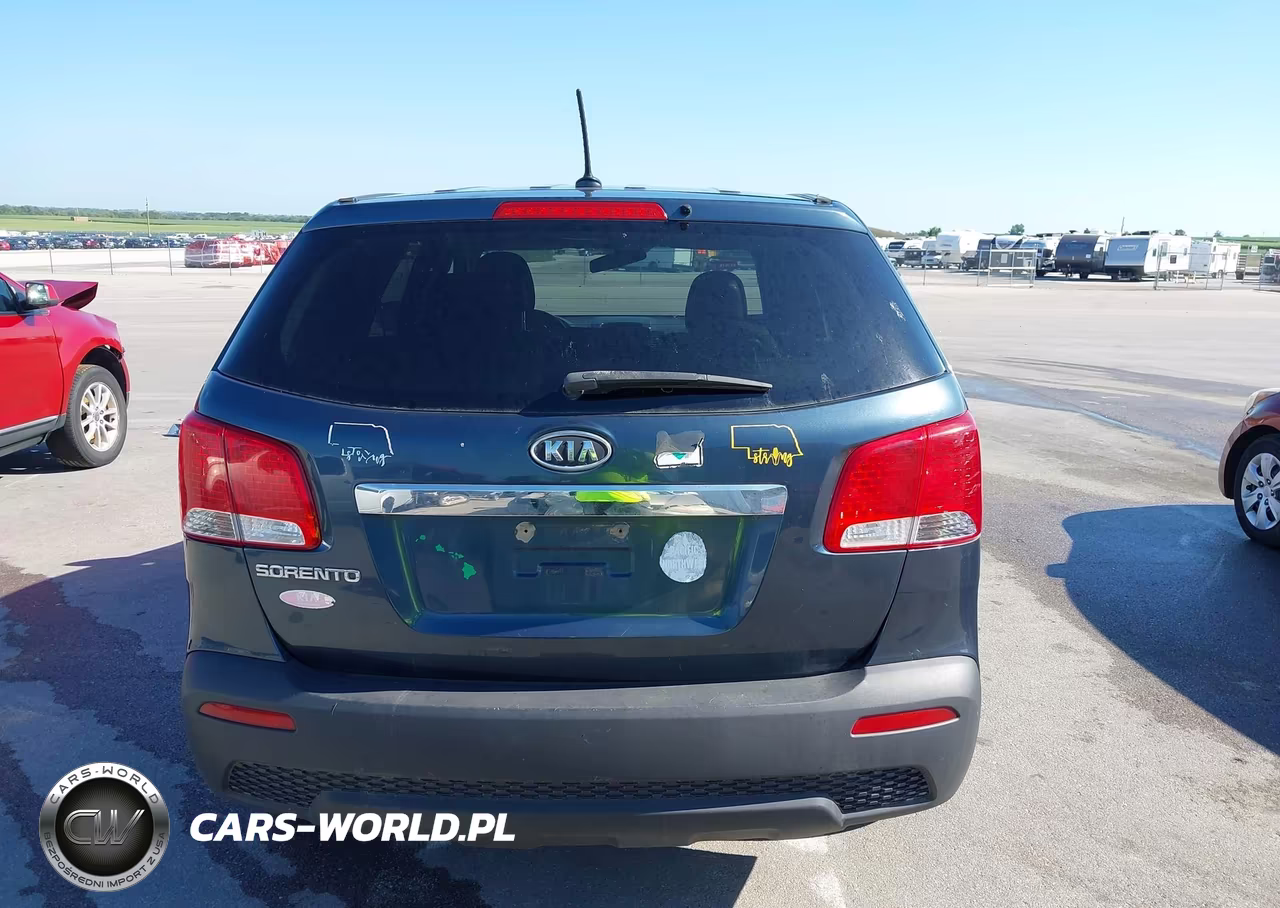 2011 Kia Sorento Lx VIN:5XYKT3A18BG156602 - 16