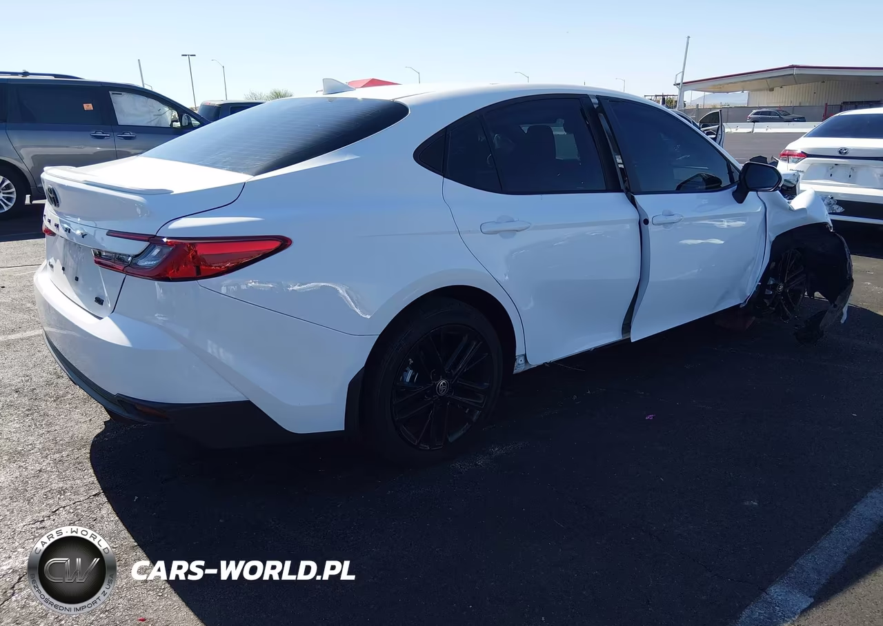 2026 Toyota Camry Se VIN:4T1DAACK0TU685630 - 4