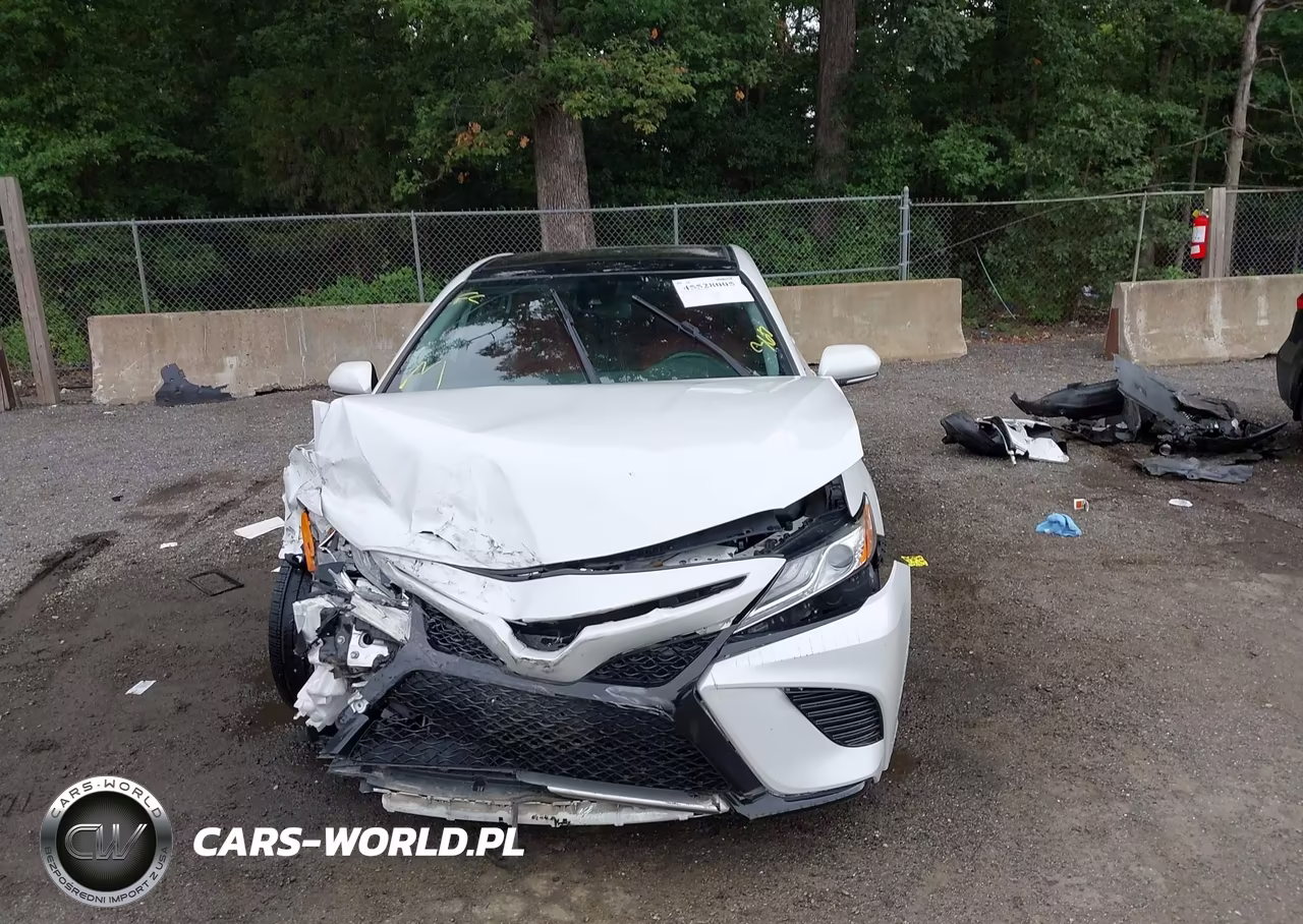 2020 Toyota Camry Xse VIN:4T1K61AK4LU319990 - 12