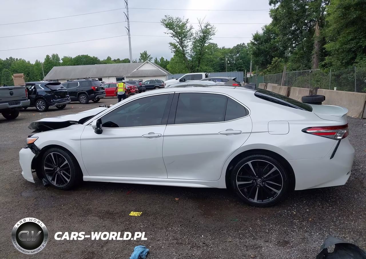 2020 Toyota Camry Xse VIN:4T1K61AK4LU319990 - 14