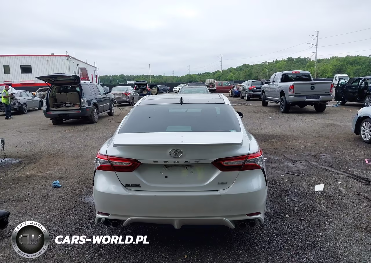 2020 Toyota Camry Xse VIN:4T1K61AK4LU319990 - 16