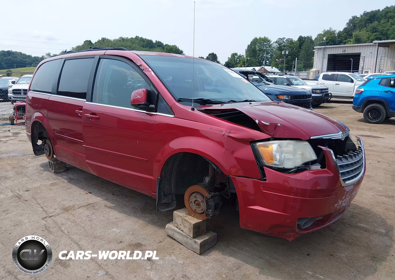 2008 Chrysler Town & Country Touring VIN:2A8HR54P78R702226 - 1