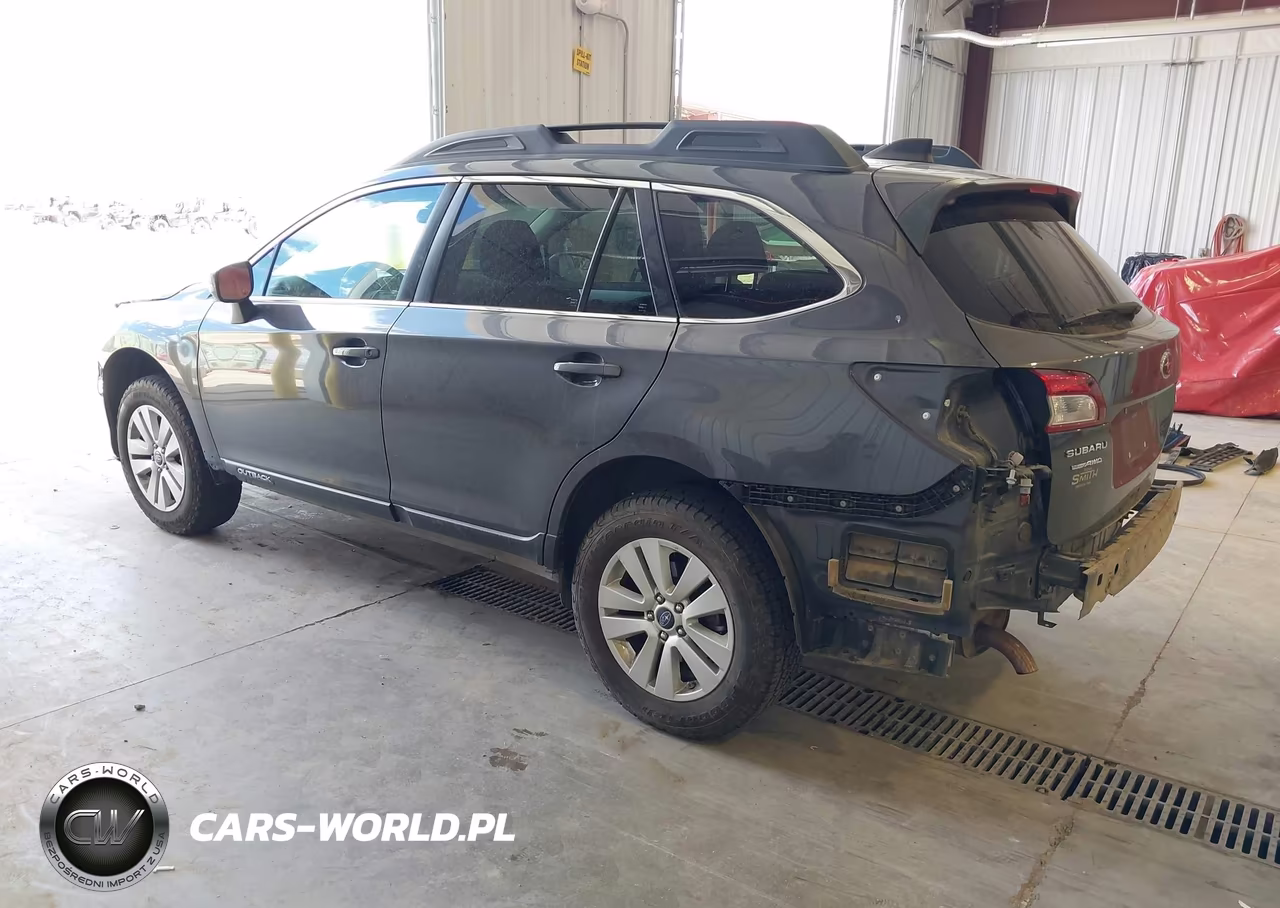 2018 Subaru Outback 2.5I Premium VIN:4S4BSACC5J3294117 - 3