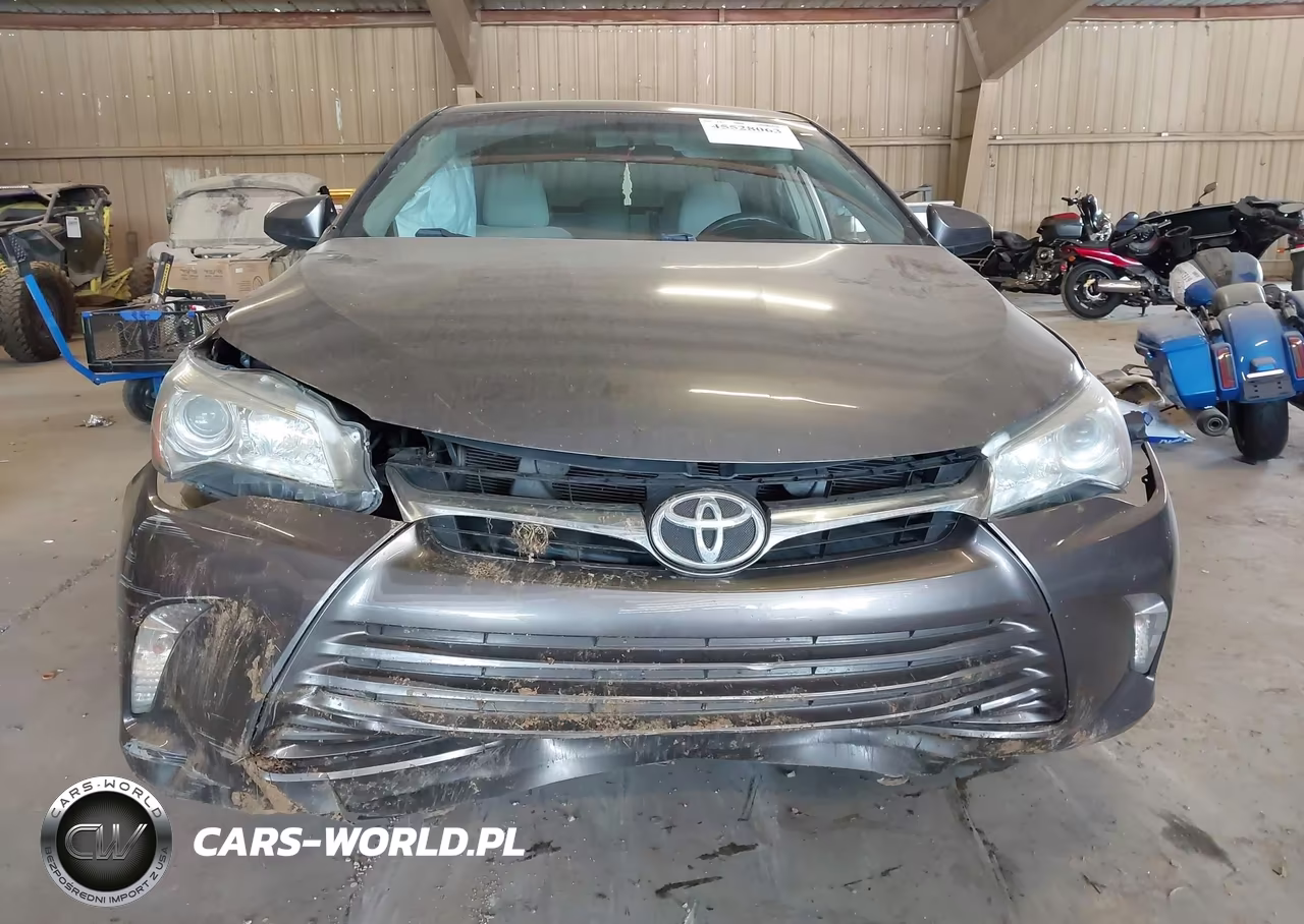 2016 Toyota Camry Le VIN:4T1BF1FK6GU160968 - 13