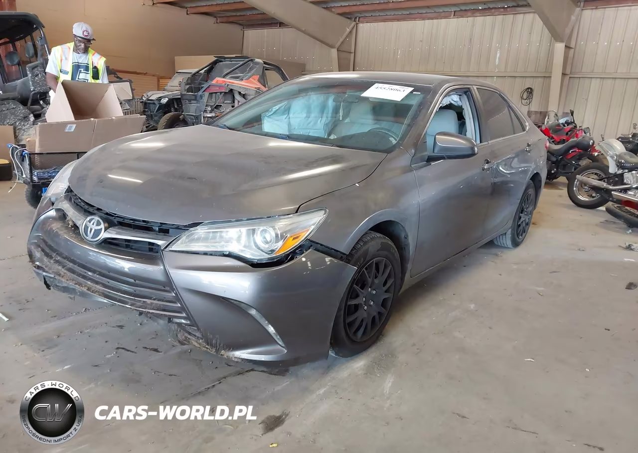 2016 Toyota Camry Le VIN:4T1BF1FK6GU160968 - 2