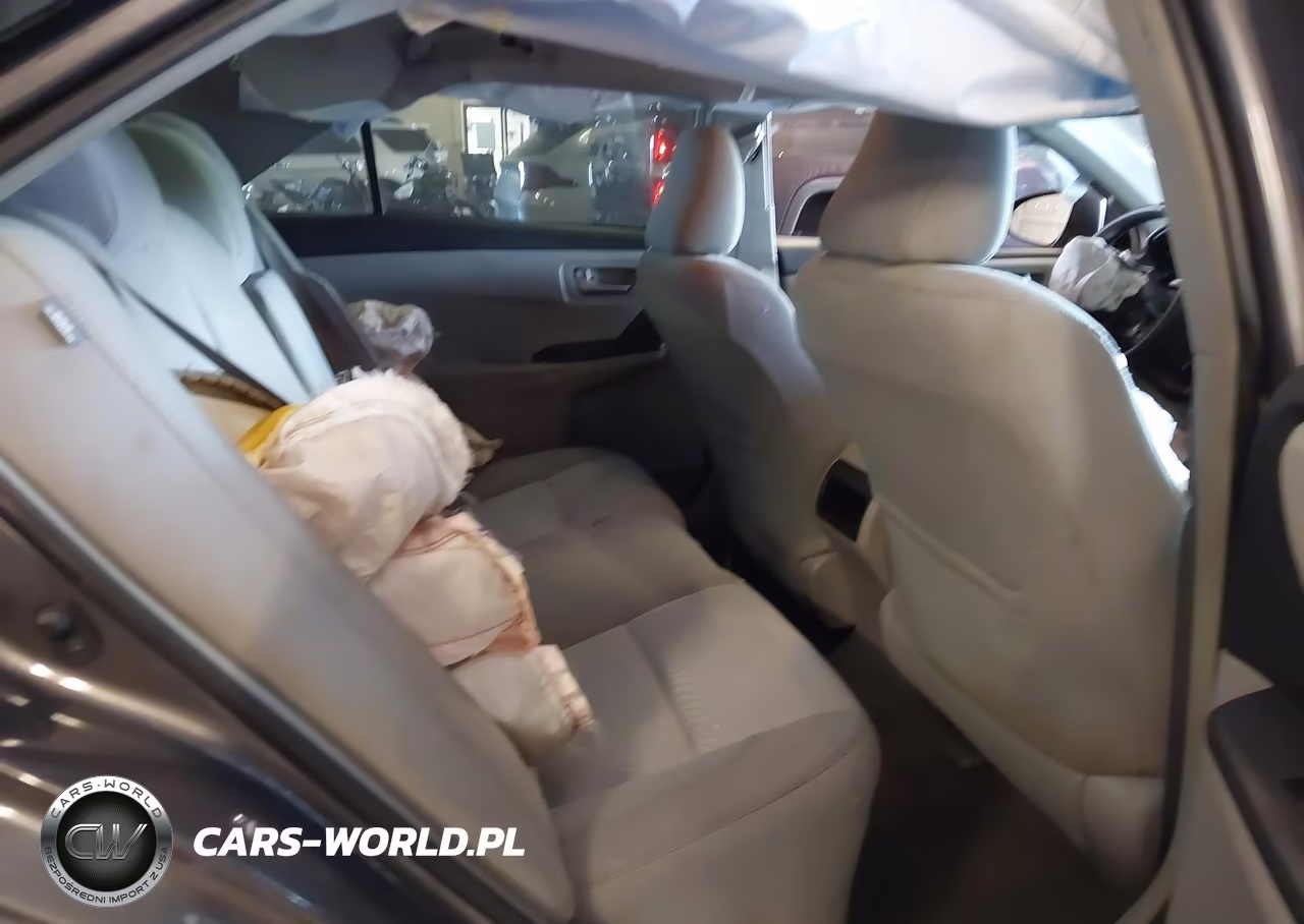 2016 Toyota Camry Le VIN:4T1BF1FK6GU160968 - 8