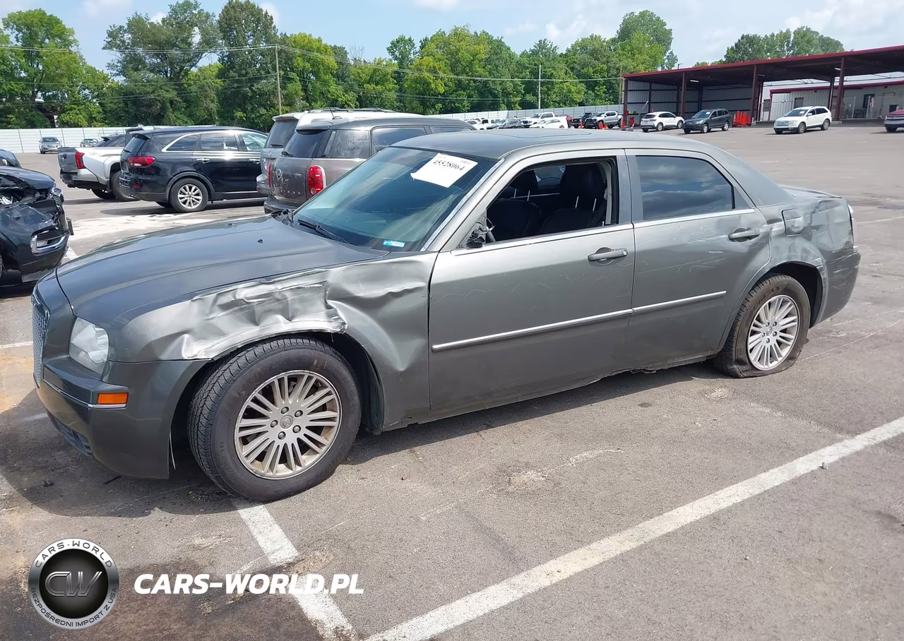 2008 Chrysler 300 Touring VIN:2C3KA53G18H158189 - 2