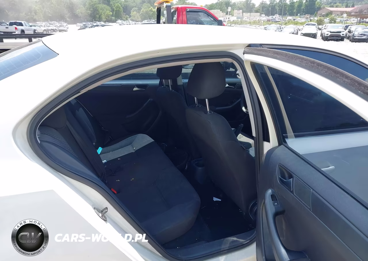 2011 Volkswagen Jetta 2.0L S VIN:3VW1K7AJ6BM305496 - 8