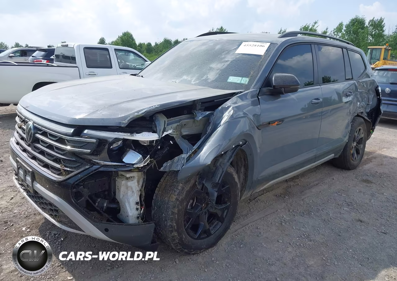 2025 Volkswagen Atlas 2.0T Peak Edition VIN:1V2CR2CAXSC548302 - 2