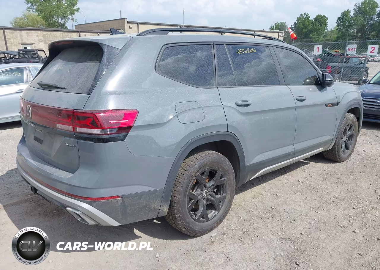 2025 Volkswagen Atlas 2.0T Peak Edition VIN:1V2CR2CAXSC548302 - 4