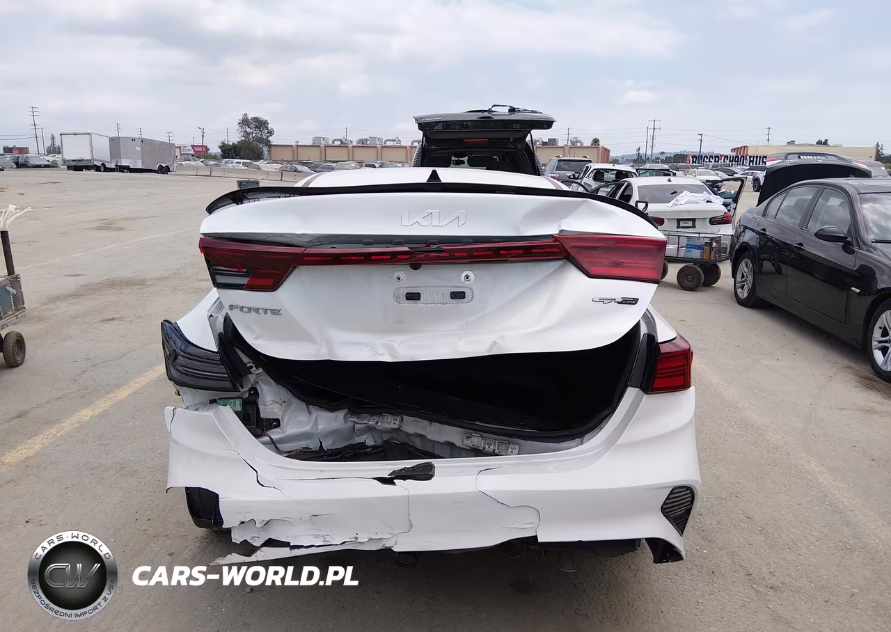 2023 Kia Forte Gt-Line VIN:3KPF54AD1PE574581 - 16