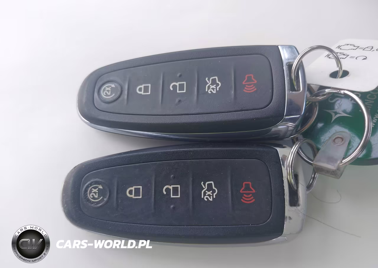 2014 Ford Focus Titanium VIN:1FADP3J22EL217799 - 11