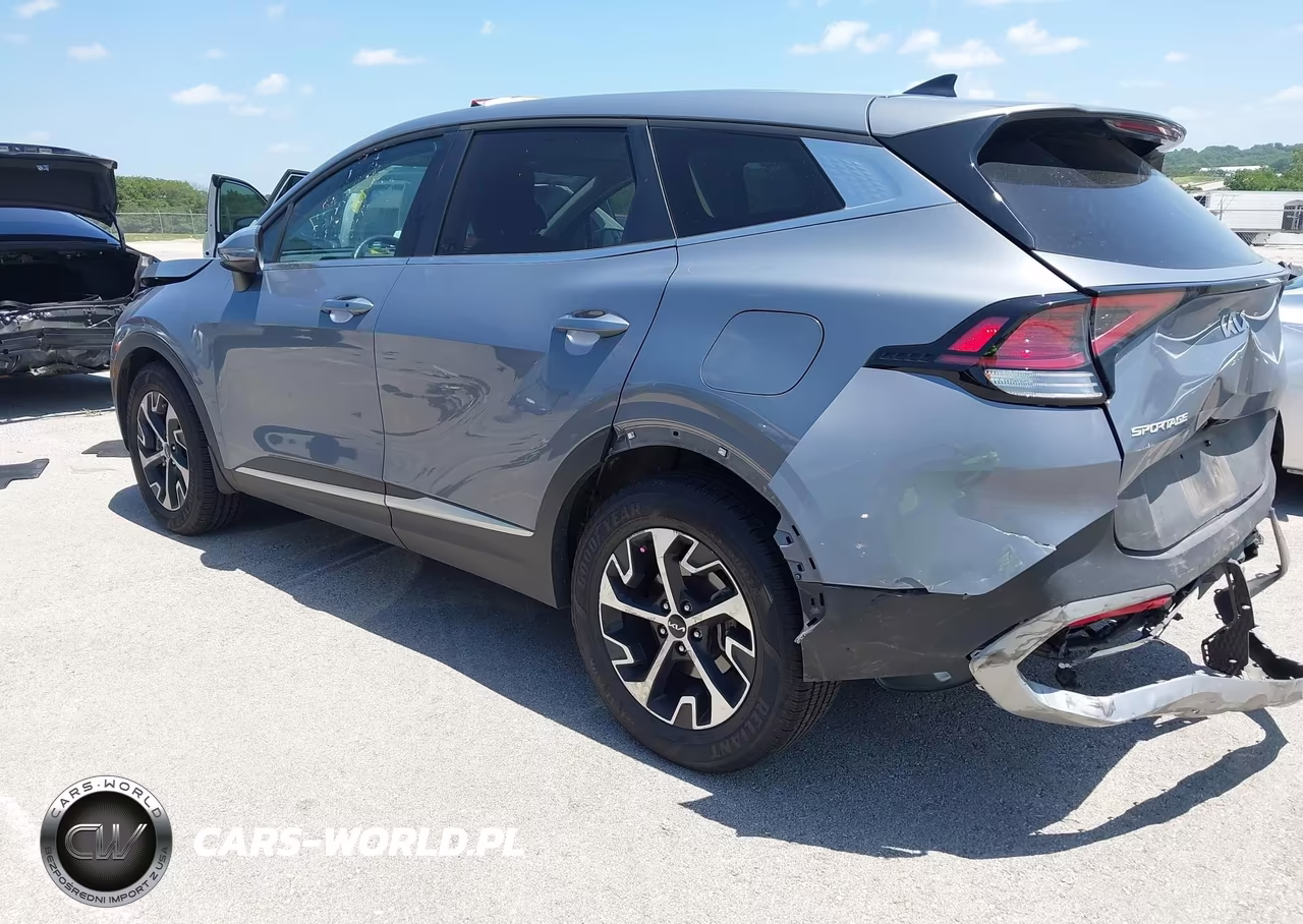 2023 Kia Sportage Ex VIN:5XYK33AF6PG035134 - 3