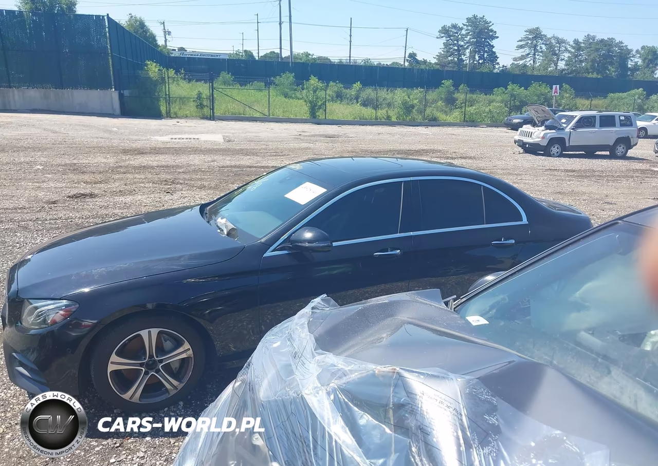 2020 Mercedes-Benz E 350 4Matic VIN:WDDZF8EB8LA752807 - 14