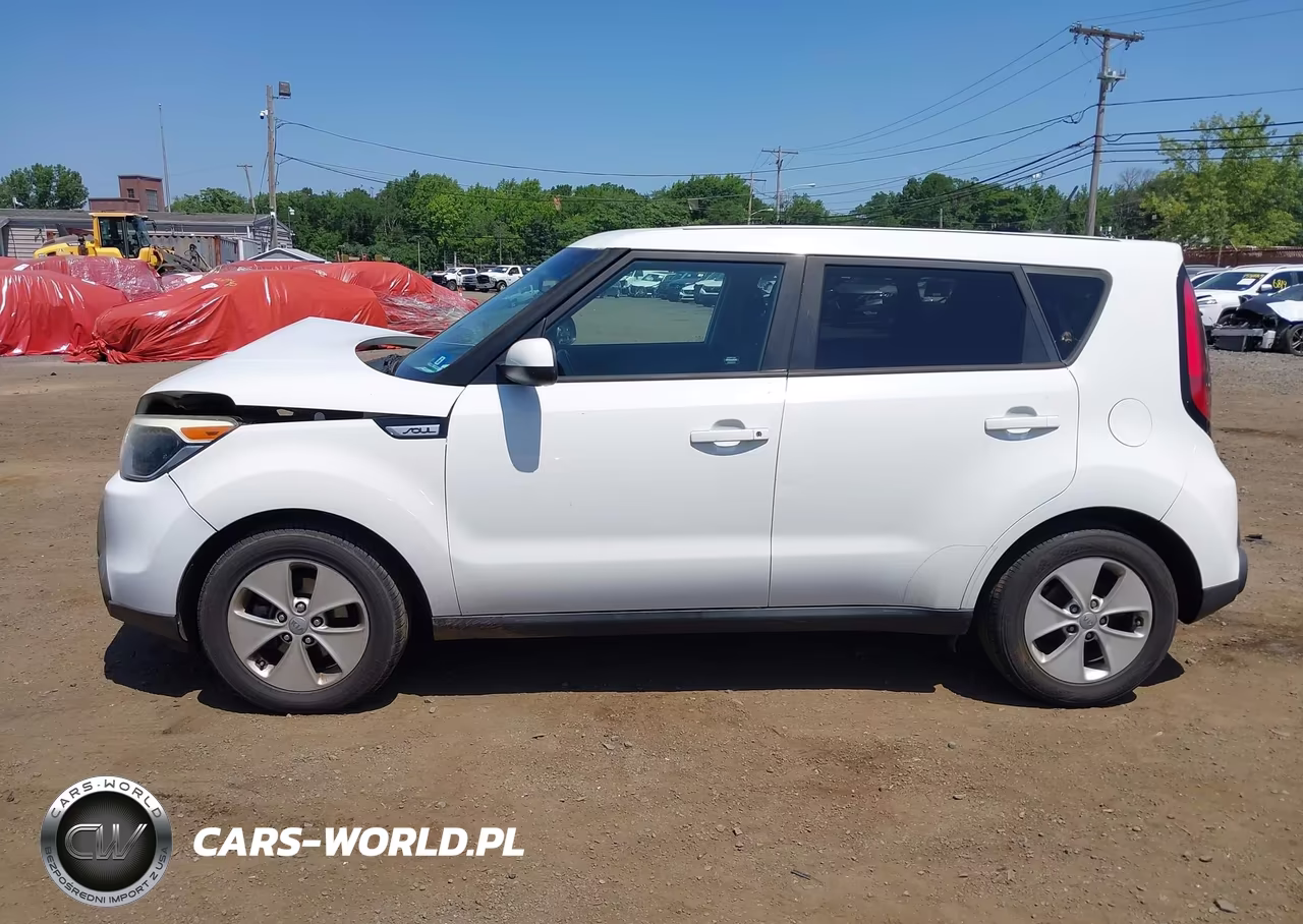 2015 Kia Soul VIN:KNDJN2A23F7223683 - 14