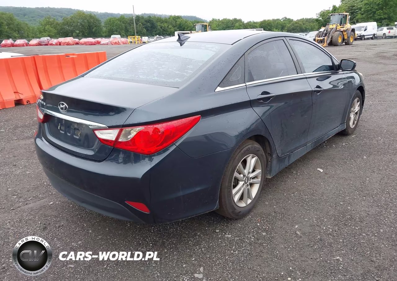 2014 Hyundai Sonata Gls VIN:5NPEB4AC9EH886152 - 4
