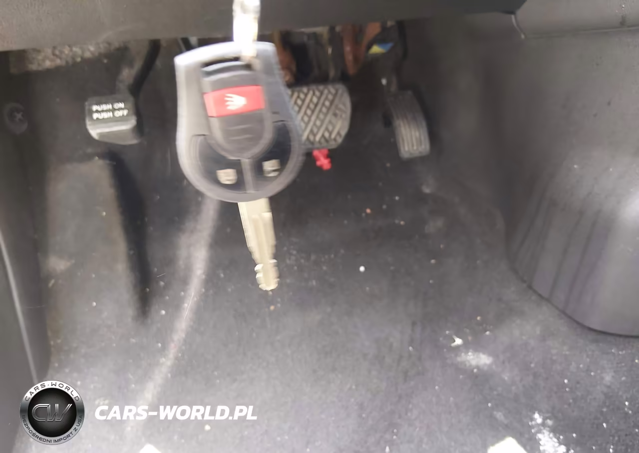 2015 Nissan Rogue Select S VIN:JN8AS5MV4FW258582 - 11